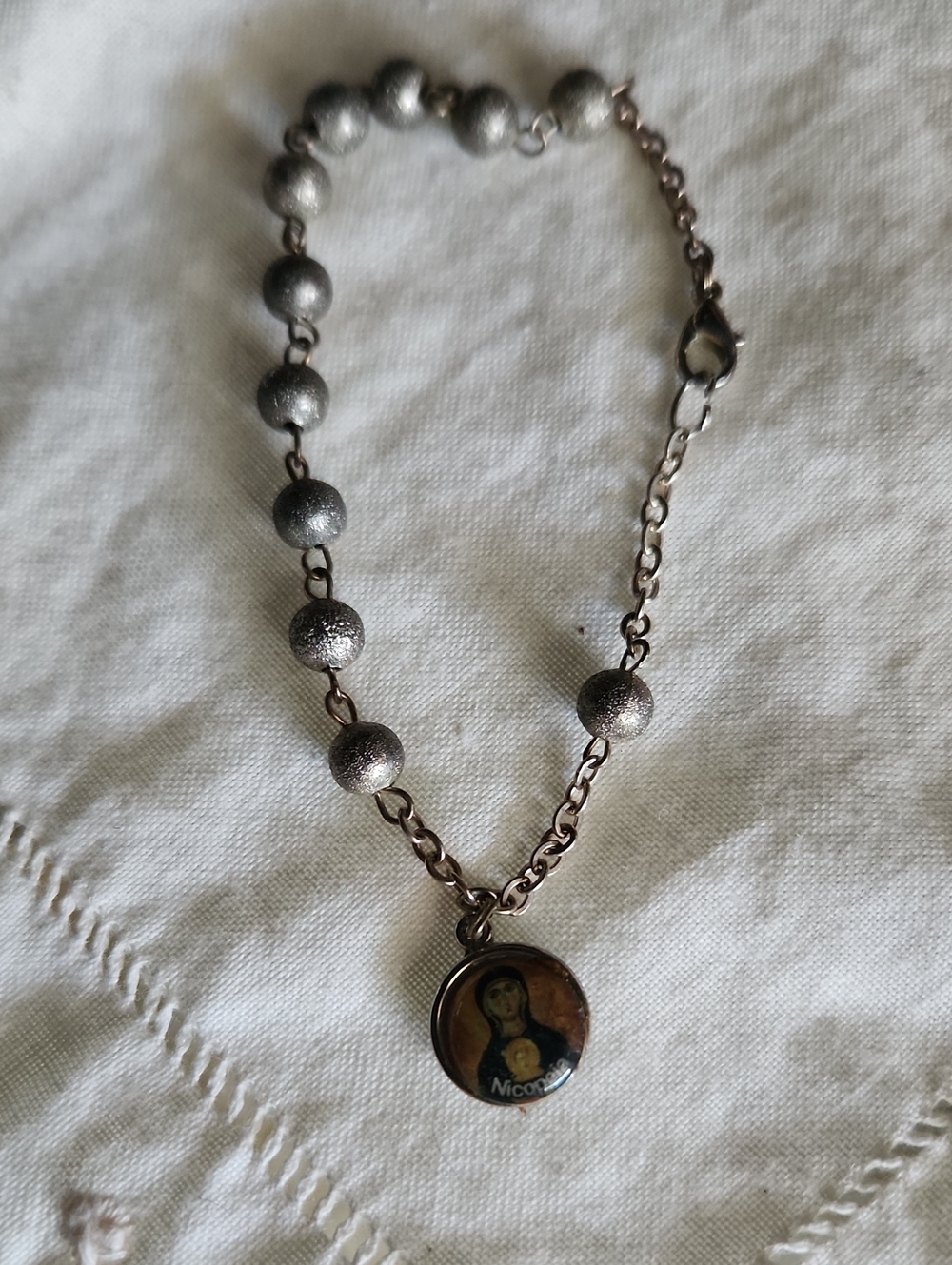 St Mark Church-Bead Bracelet with Madonna & St. Mark Pendant — Silver-Tone